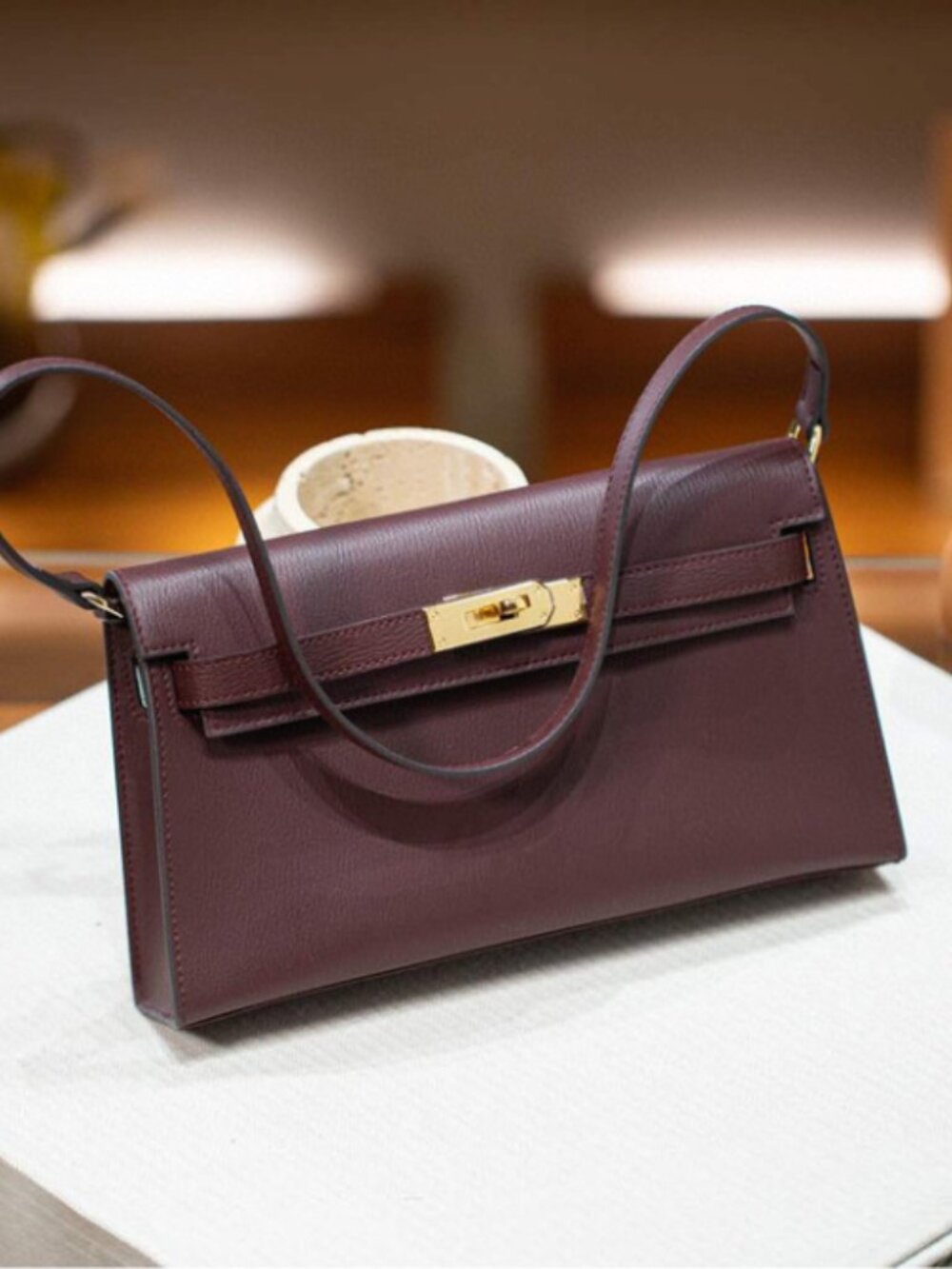 Luxe Leather Shoulder Bag & Clutch | Elegant Structured 90s Aesthetic - Picture 3 of 9